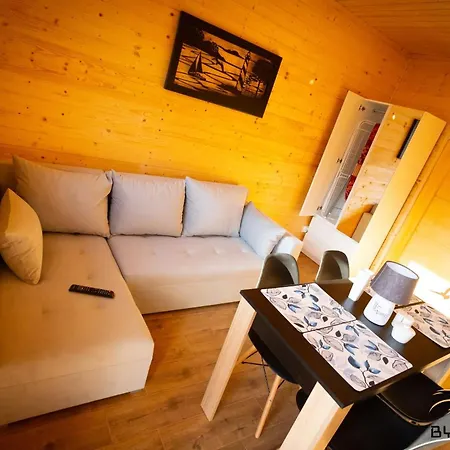 By The Way - Nad Morzem Hébergement de vacances Paprotno